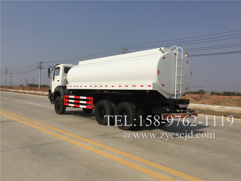 北奔全驅(qū)20方水罐車(chē) 北奔全驅(qū)20方水罐車(chē)