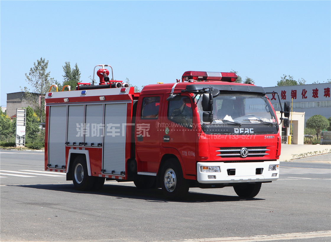 消防車(chē) 消防車(chē)